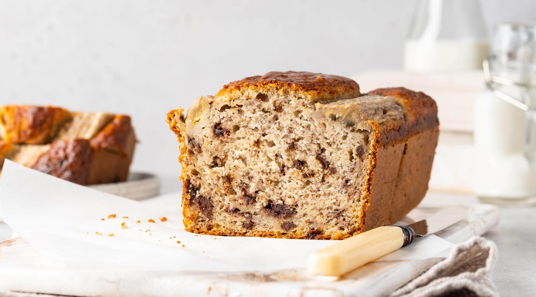 Bake Mary Berry's Moist Banana Bread: Best for Ripe Bananas